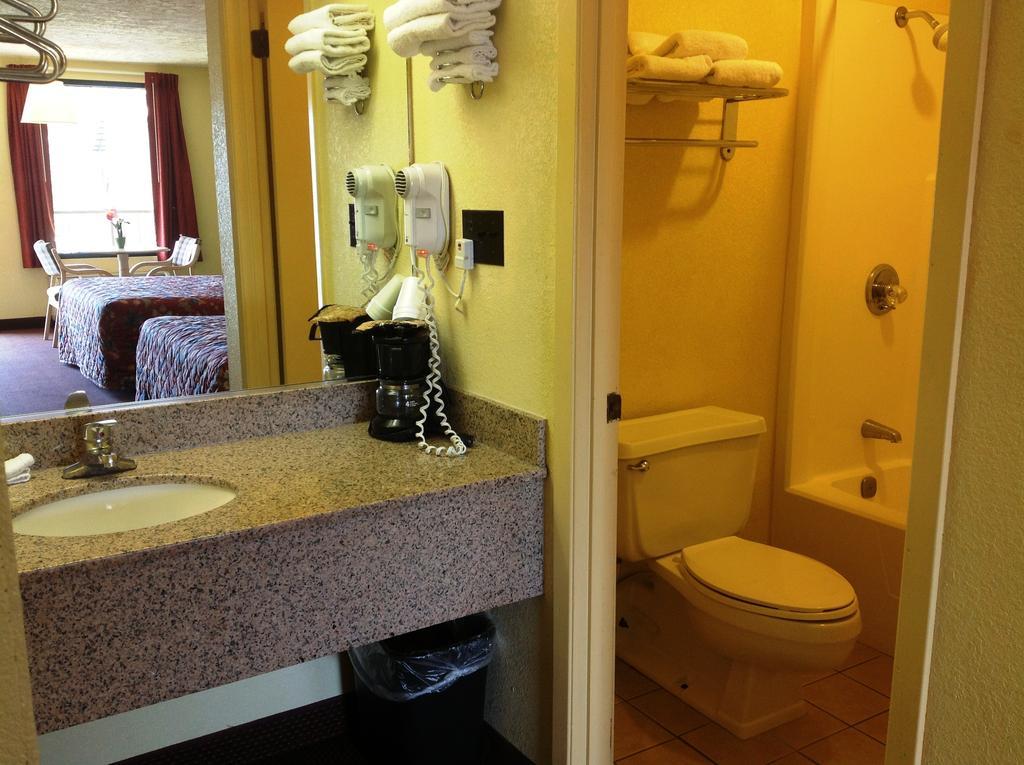Holiday Terrace Inn - Pigeon Forge Kamer foto